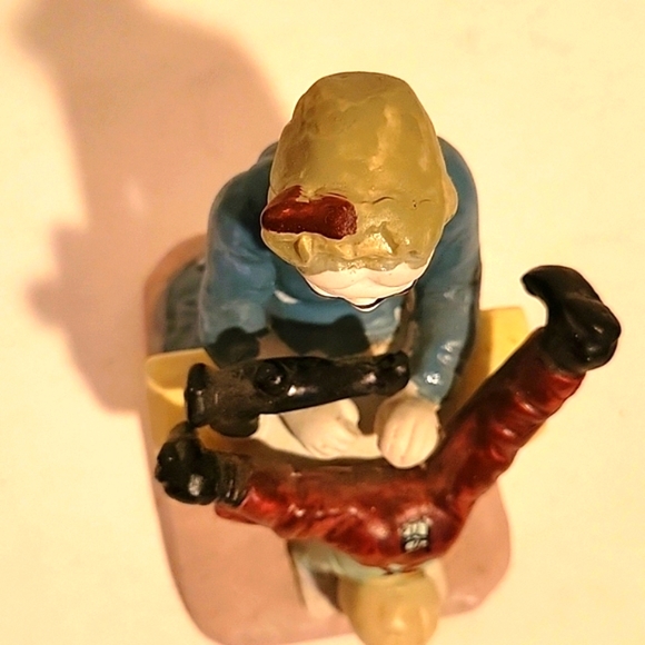 Vintage Lefton Granny Sewing Boys Pants Figurine Porcelain Sew Meema Kitschi - Picture 7 of 7